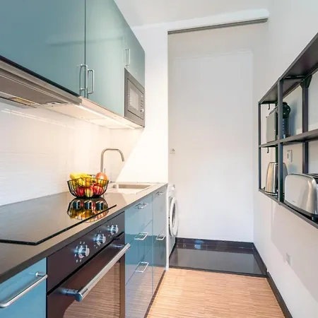 Duplex In Art District By Hostwise