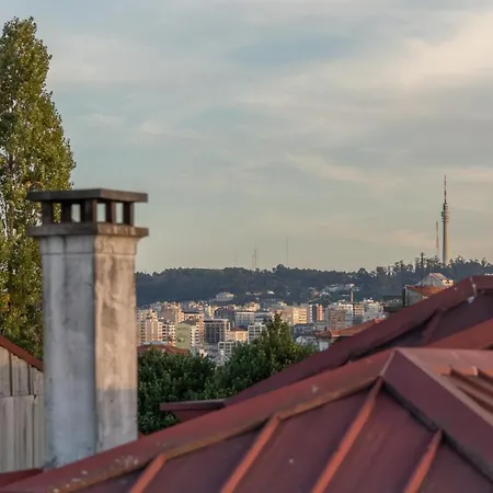 Duplex In Art District By Hostwise