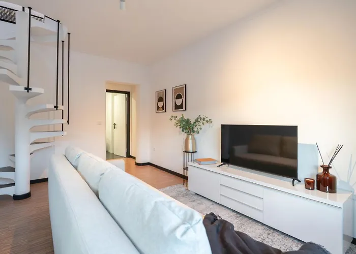 Duplex In Art District By Hostwise Apartman