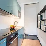 Duplex In Art District By Hostwise